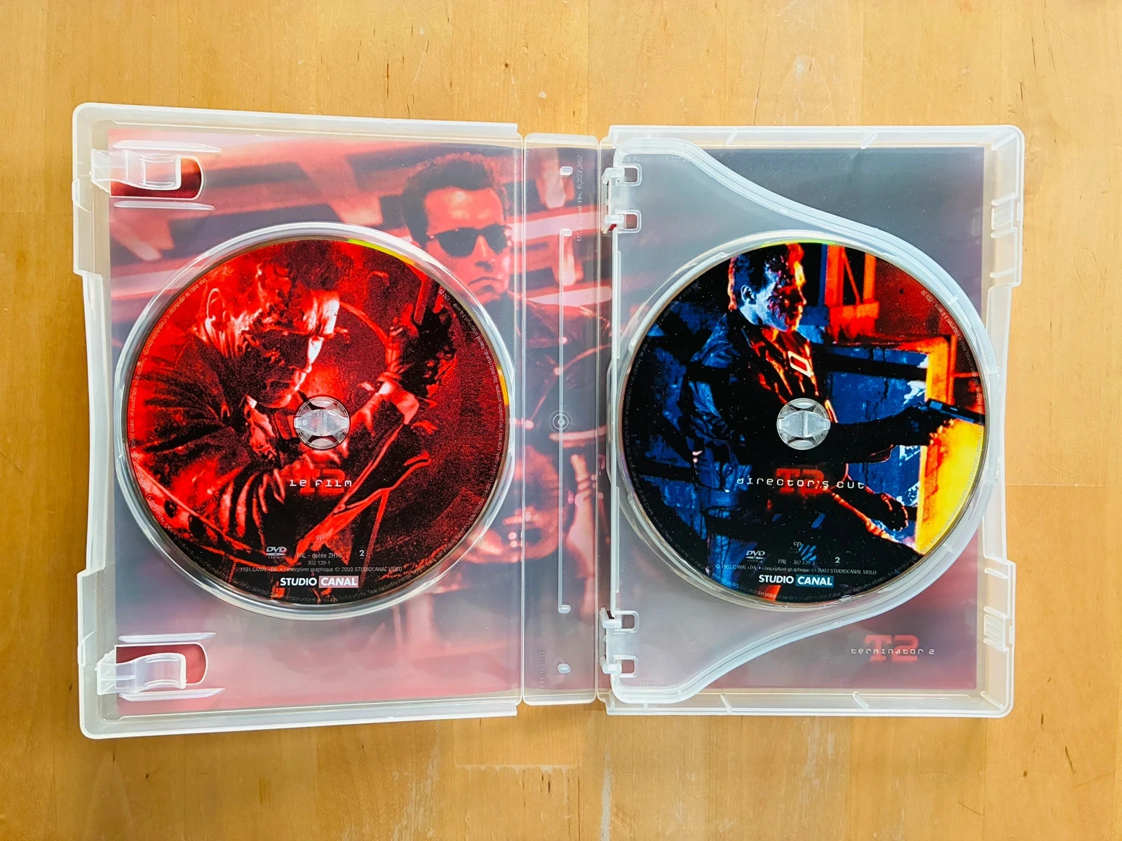 Coffret 4 DVD Terminator 2 de James Cameron edición de colección. – photo 3